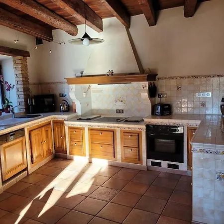 펜션 De L Olivier Saint-Geniès-de-Comolas