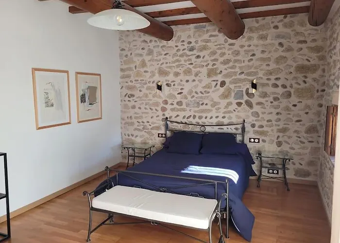 De L Olivier Saint-Geniès-de-Comolas