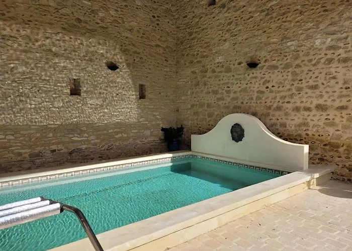 De L Olivier Semesterbostad